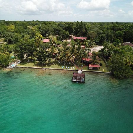 Coras Place Bacalar Lagoon front Exterior foto