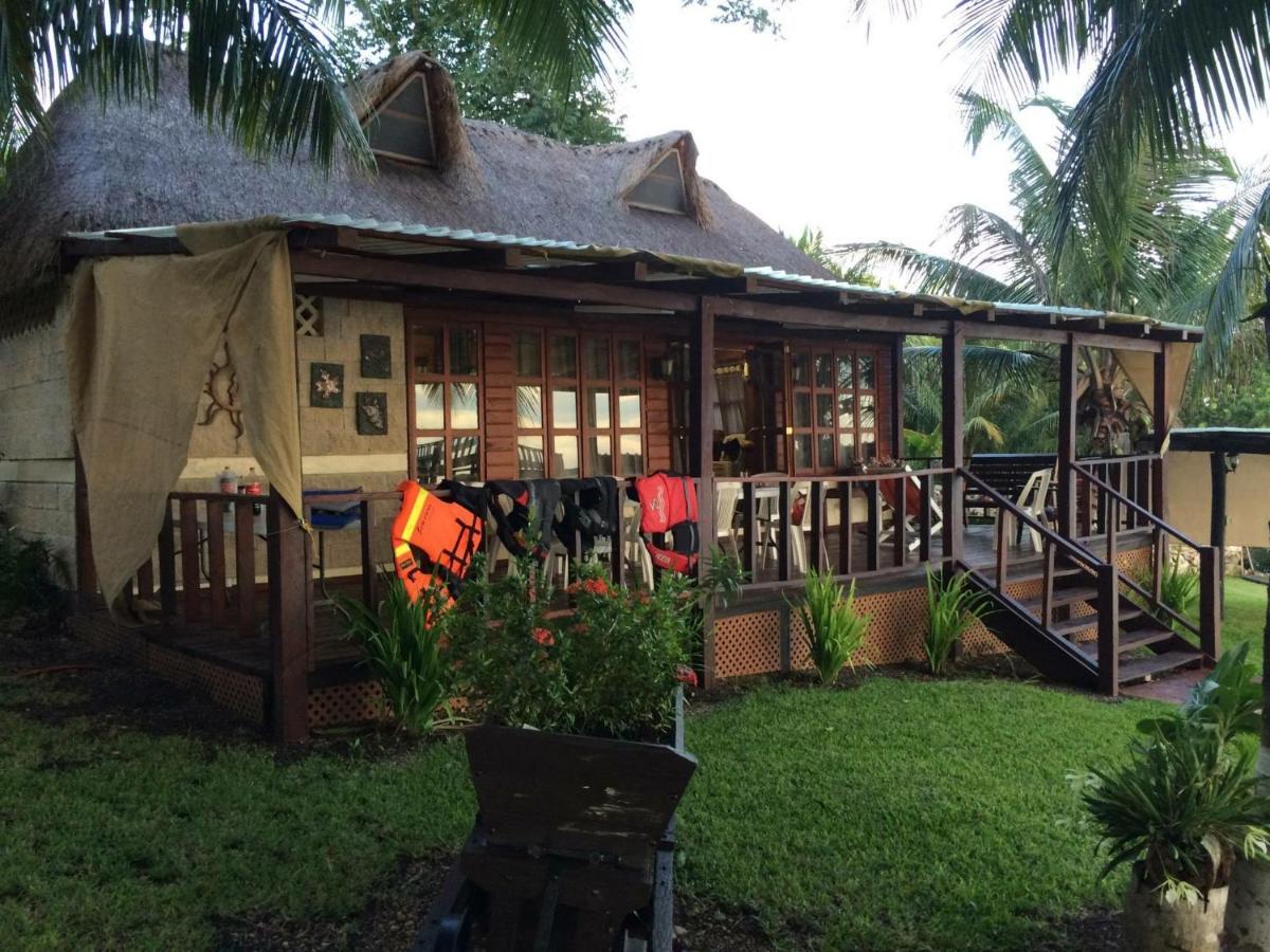 Coras Place Bacalar Lagoon front Exterior foto