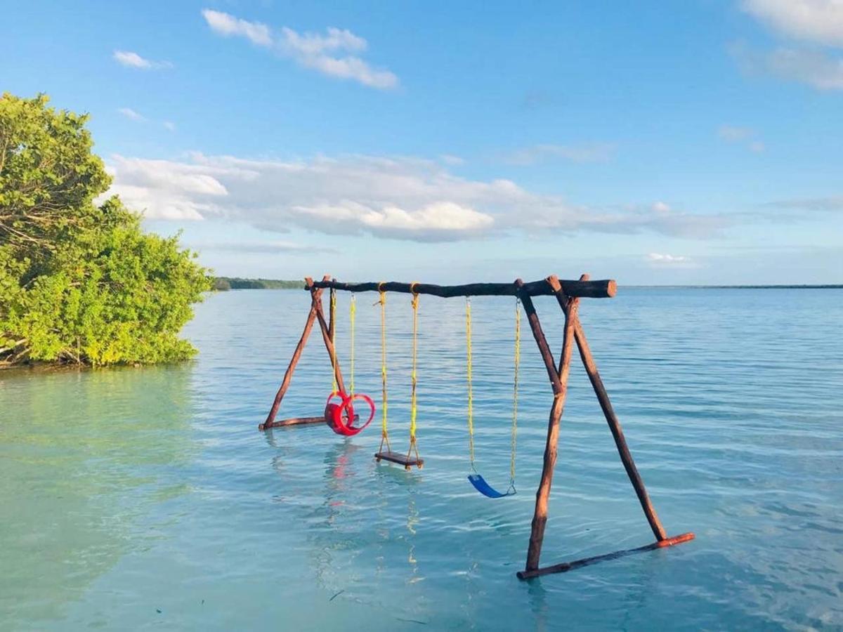 Coras Place Bacalar Lagoon front Exterior foto