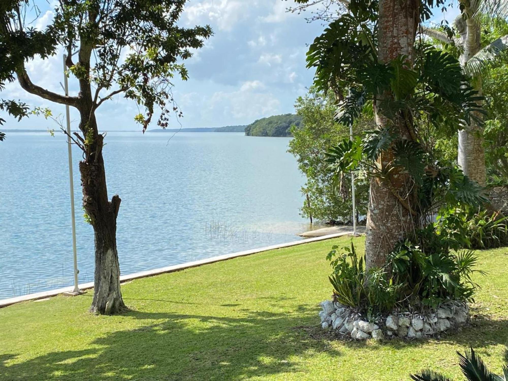 Coras Place Bacalar Lagoon front Exterior foto